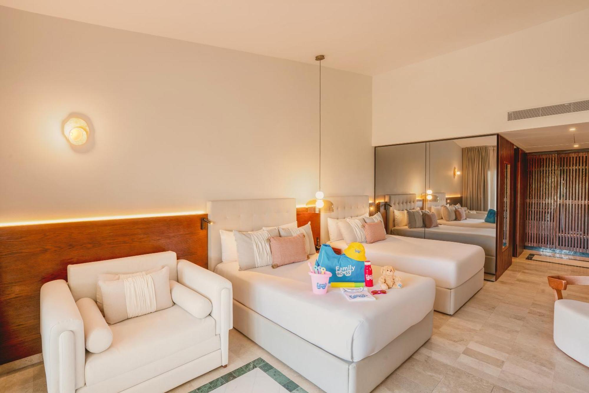 Family Selection Junior Suite