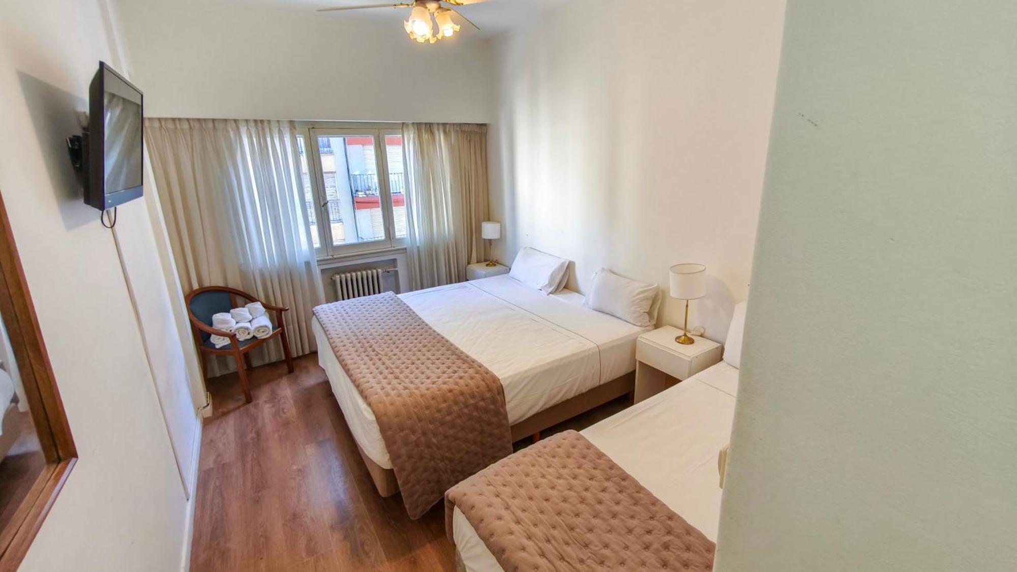 Quarto Triplo Clássico
