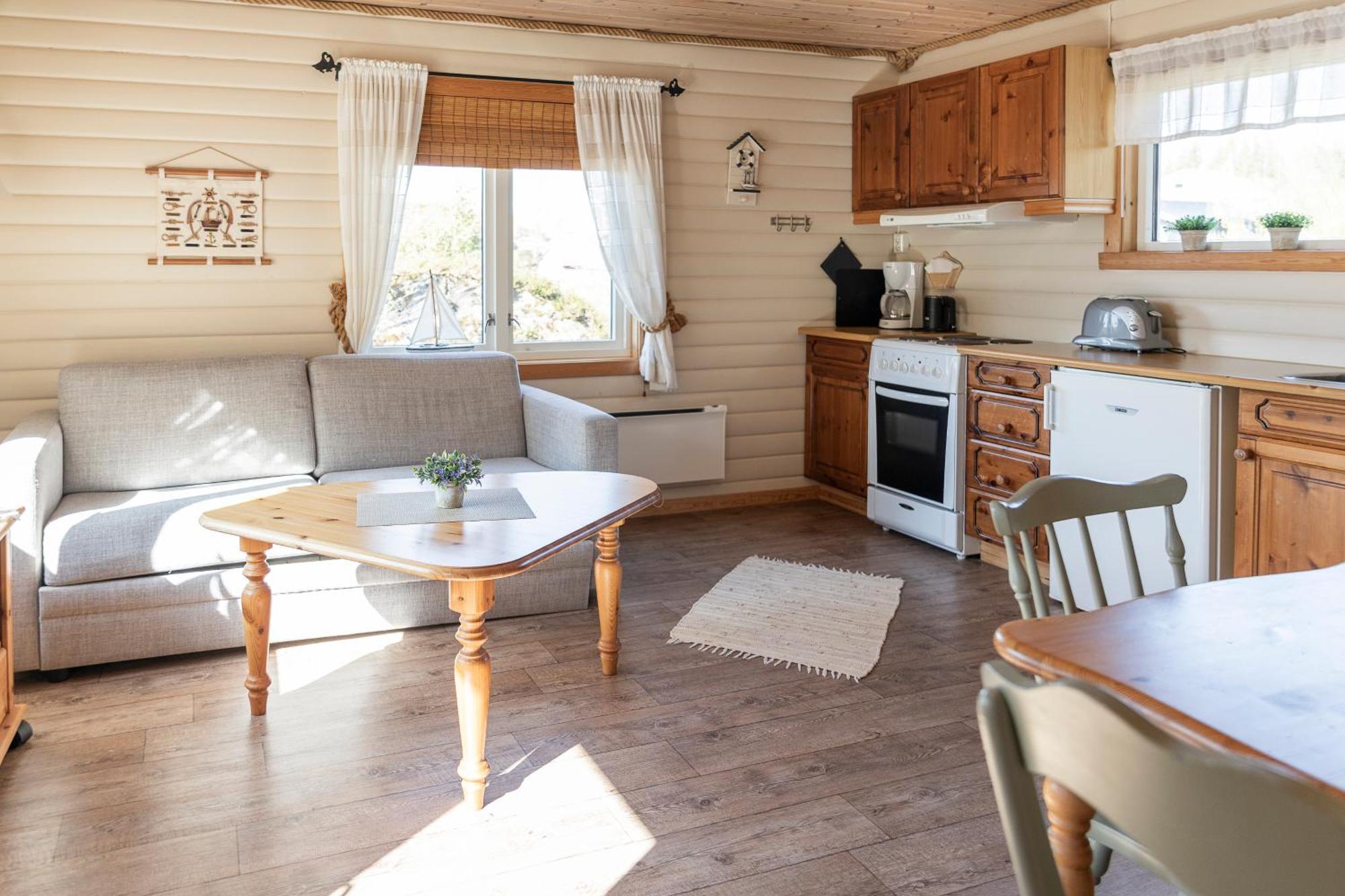 Cabin Lake View