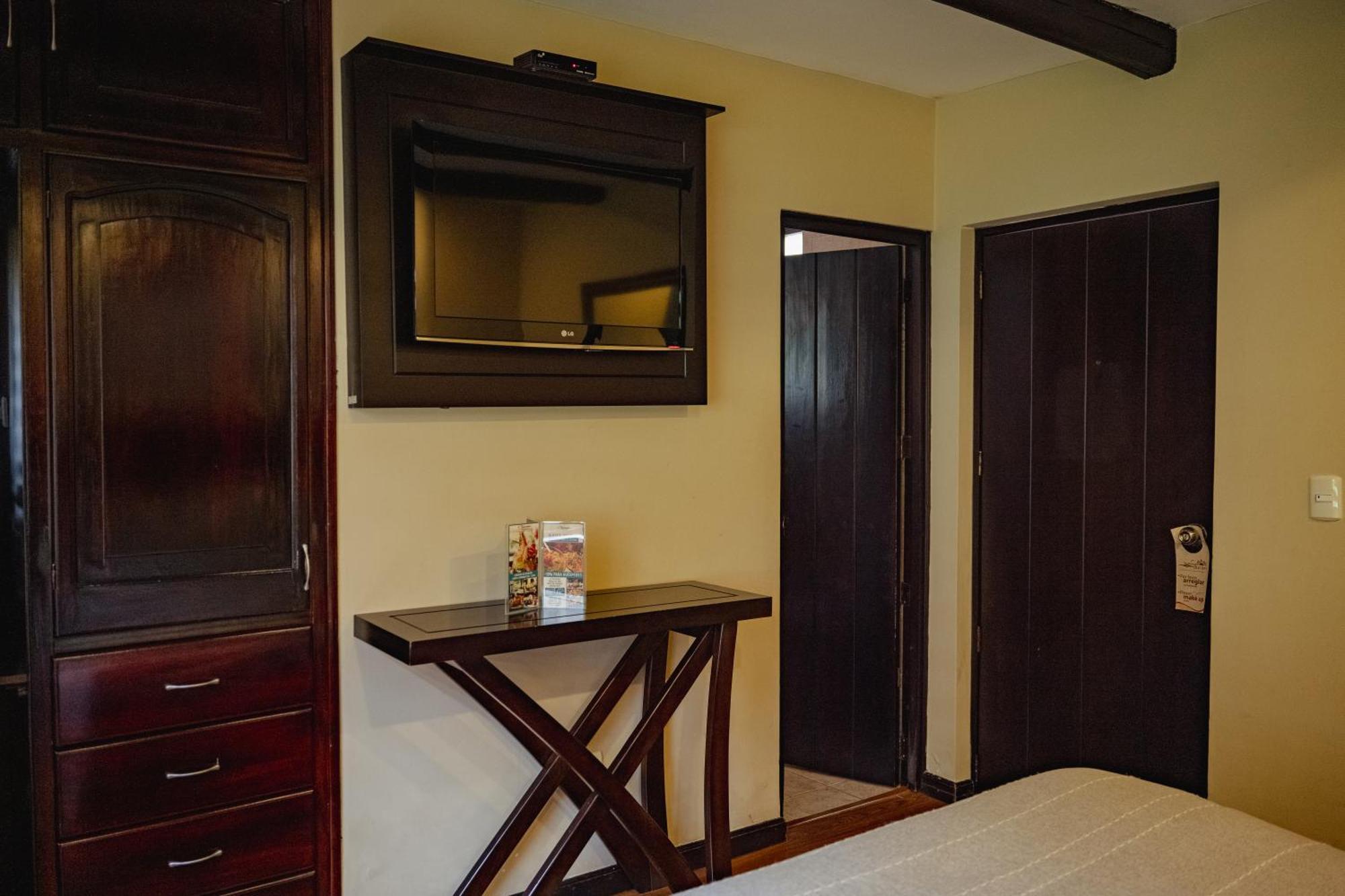 Single Room Bathroom