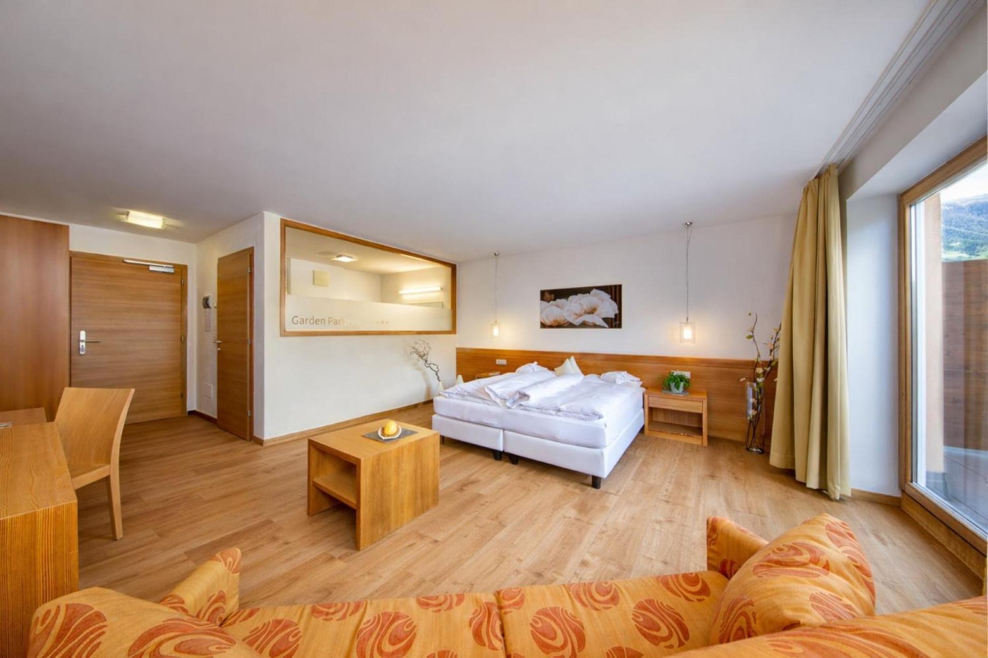 Double Room with Balcony,1746911283:JPEG