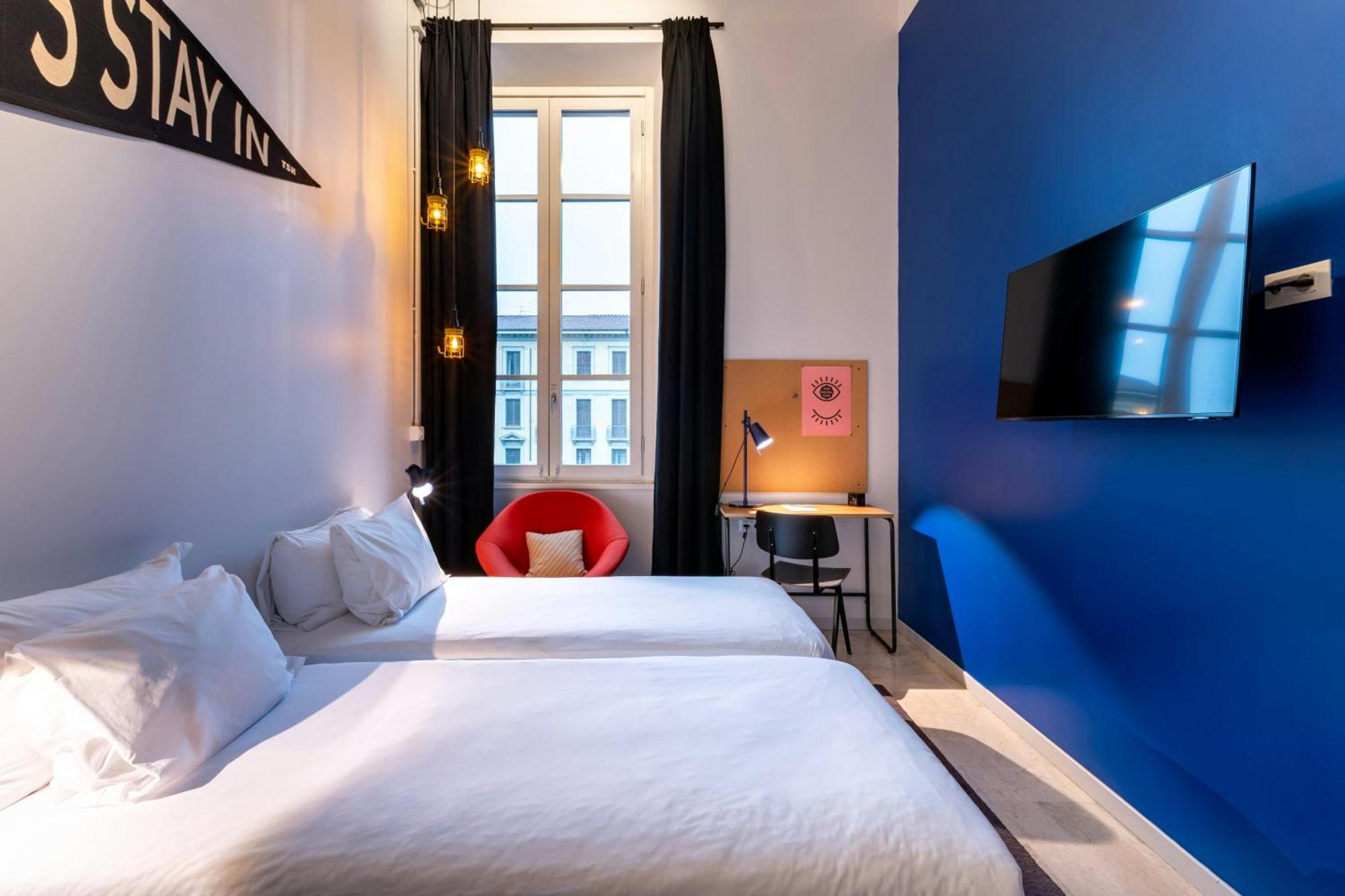 Quarto com Cama de Casal ou 2 de Solteiro