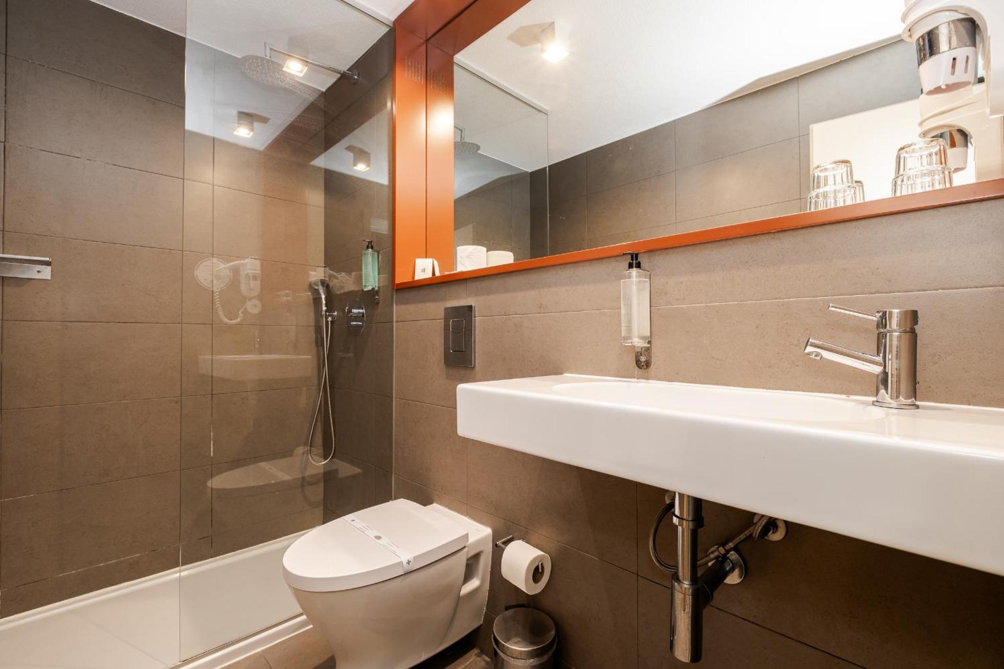 Habitación Doble con balcón - 1 o 2 camas