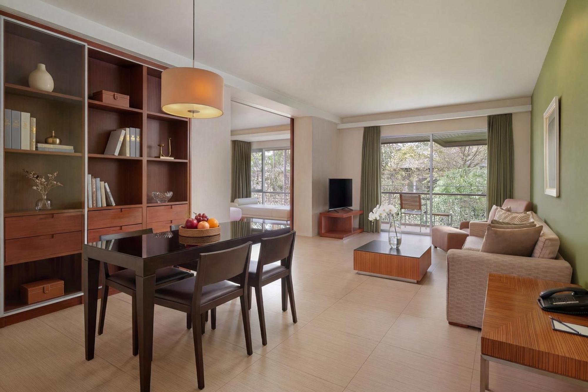 Superior 1 Bedroom Suite
