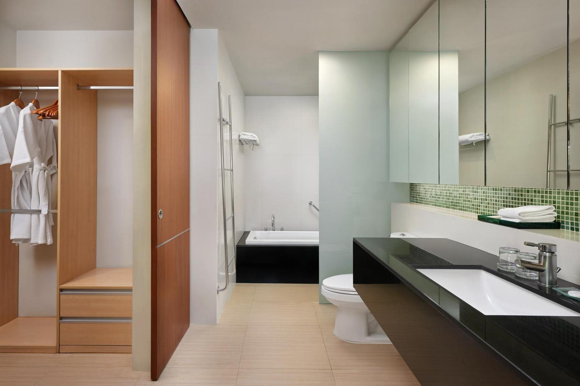 Superior 1 Bedroom Suite
