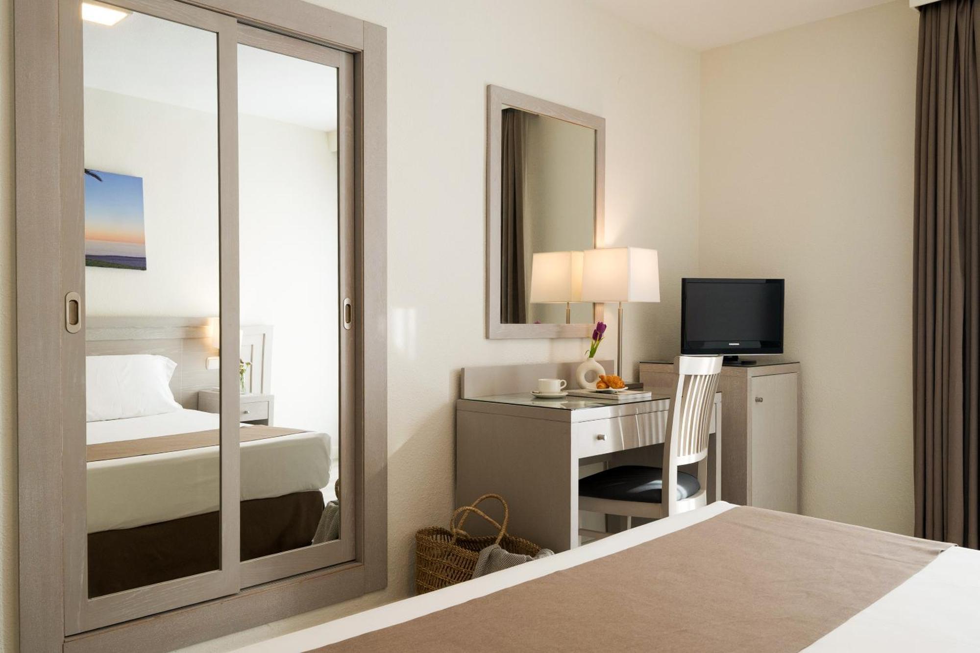Classic Double or Twin Room
