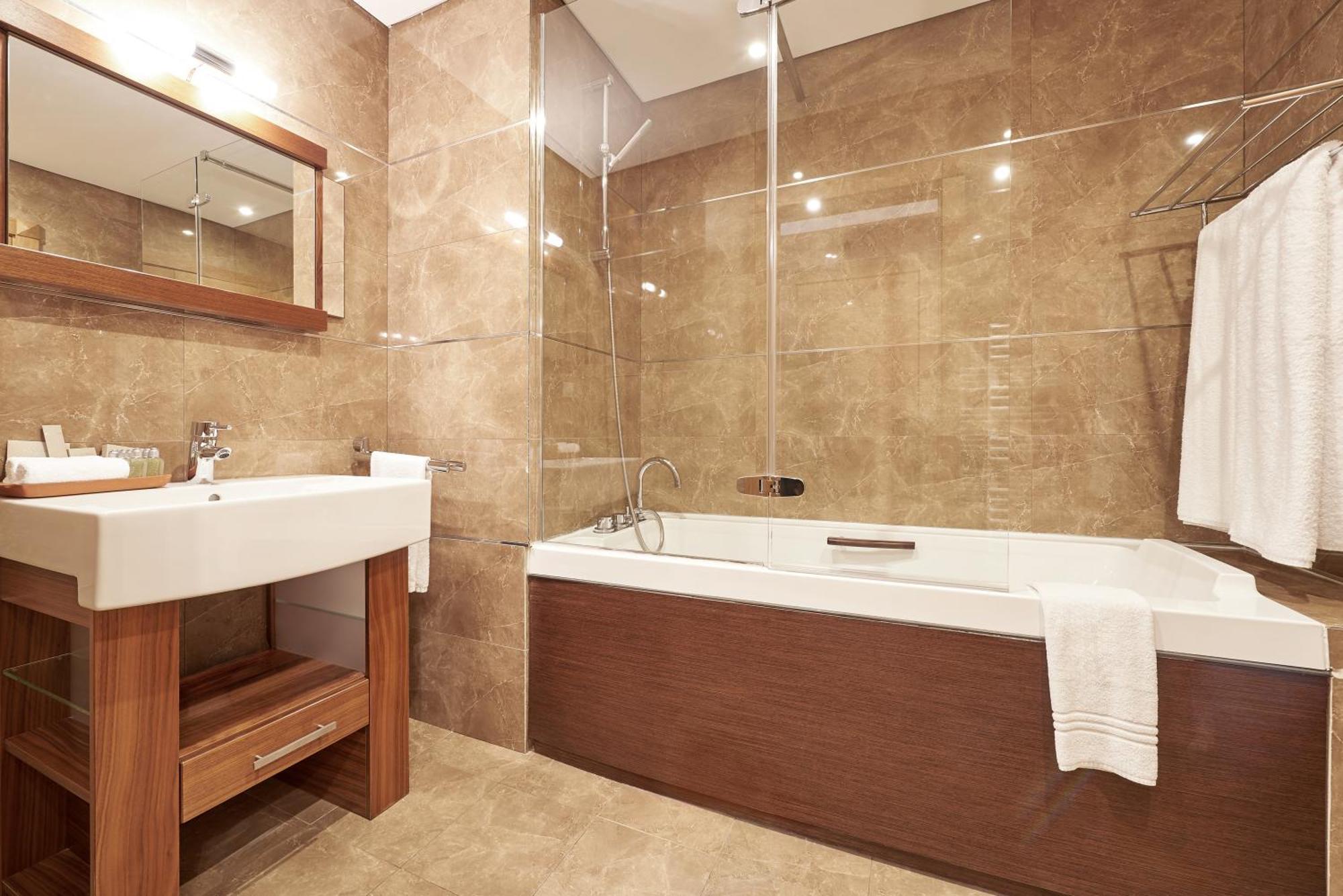 One-Bedroom Apartment Resort View,1772908153:JPEG