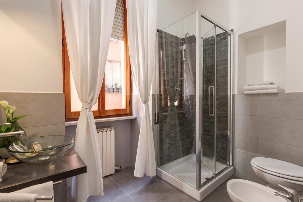 Suite,194594542:JPEG