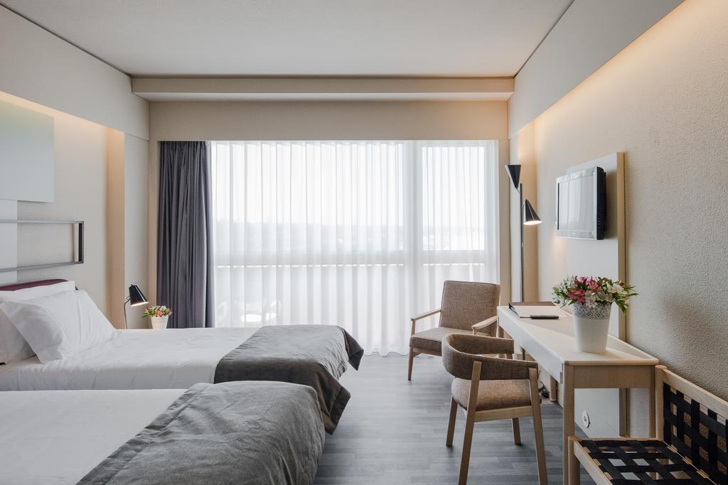Habitación Doble Estándar (2 adultos + 1 niño) - 1 o 2 camas