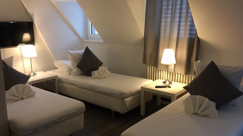 Triple Room Garden View,317857425:JPEG