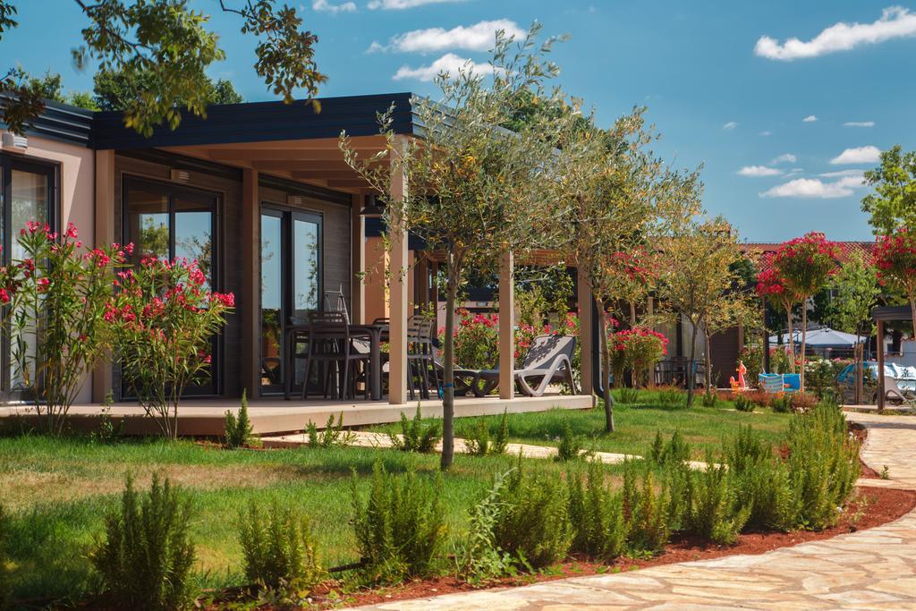 Mobilheim für 4+2 Personen – Mediterranean Garden Village