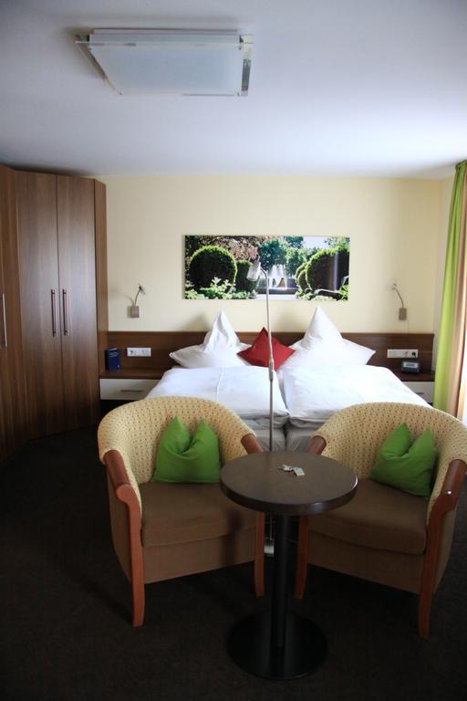 Large Double Room