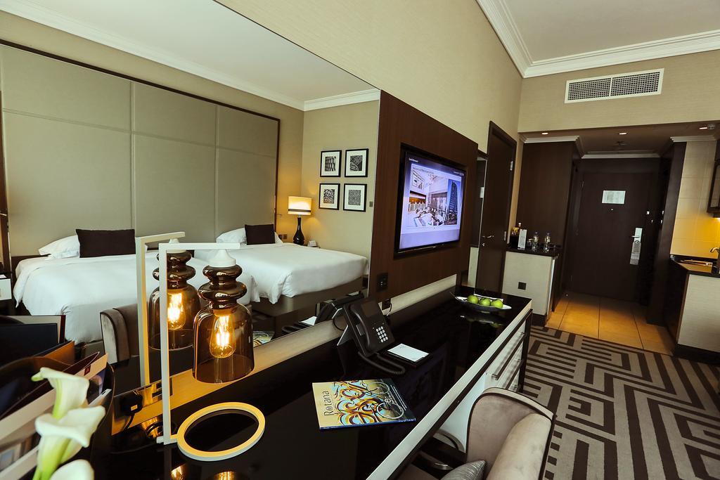 Guest Room Twin Beds