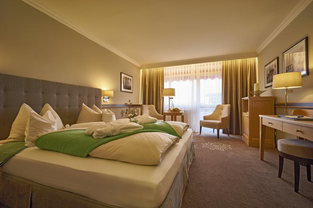 Single Room,441110826:JPEG