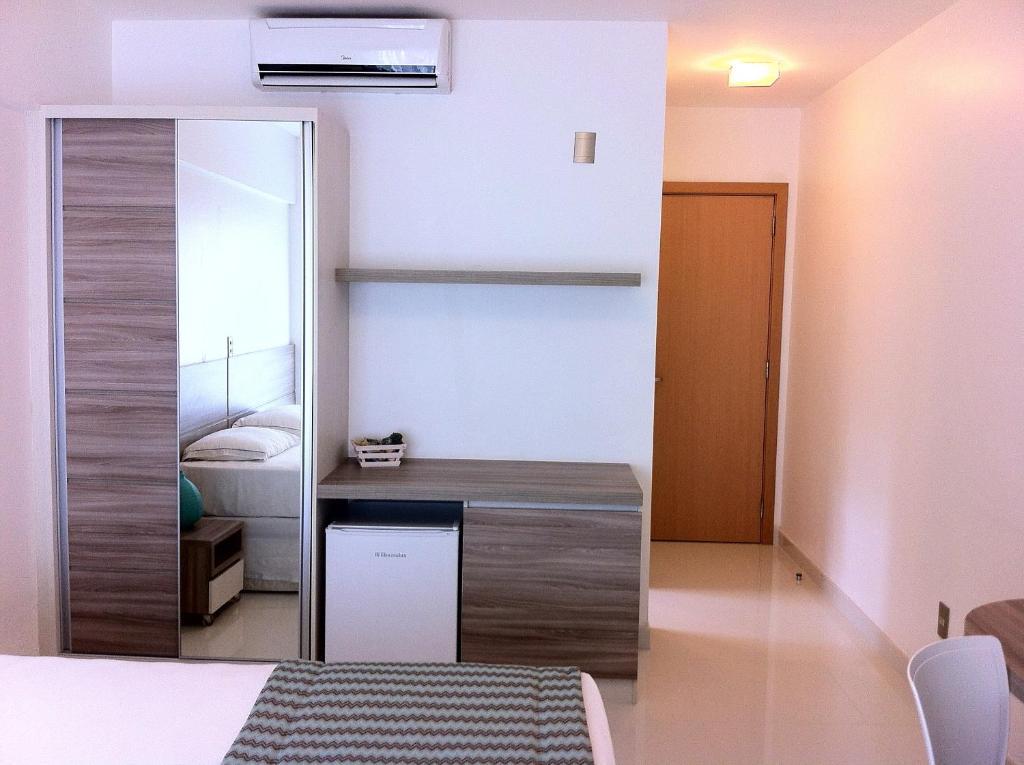 Habitación Superior con balcón y vistas frontales al mar