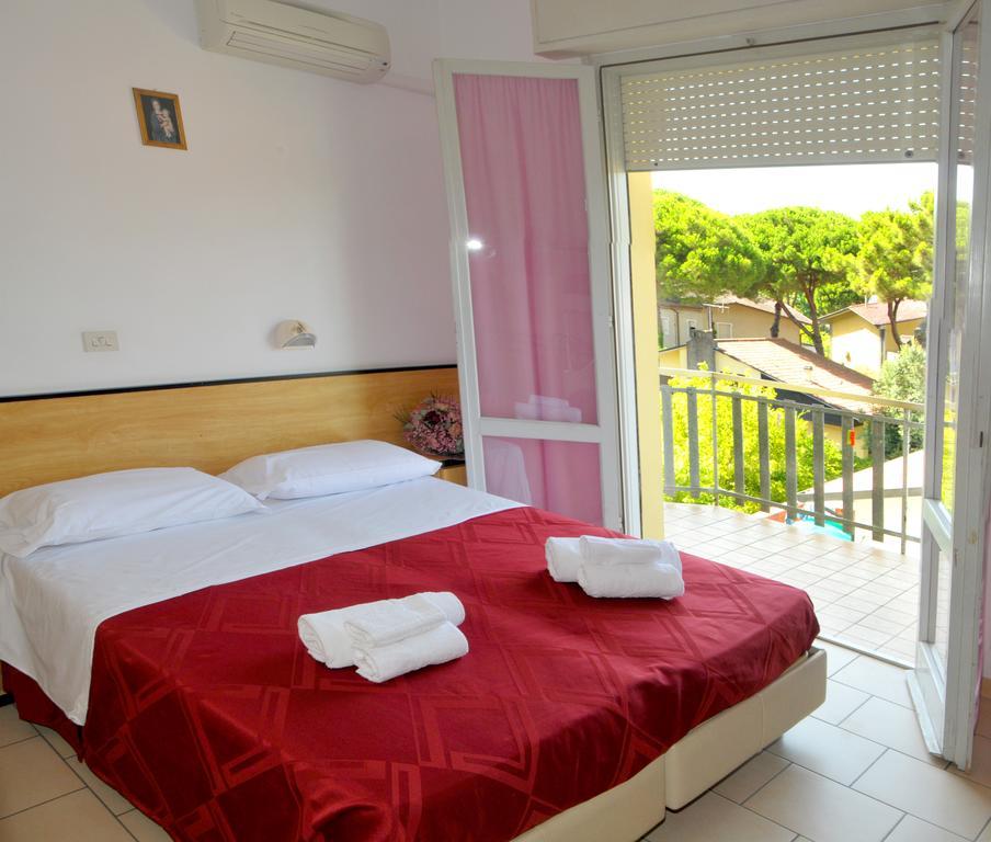 Double or Twin Room with Balcony