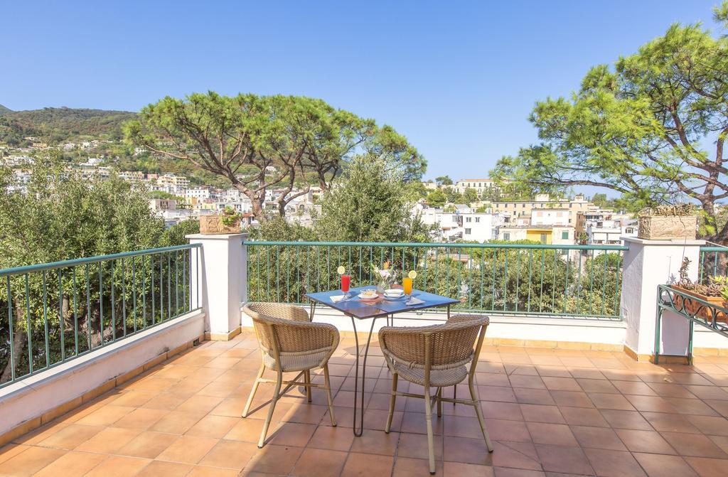 Double or Twin Room with Pool View