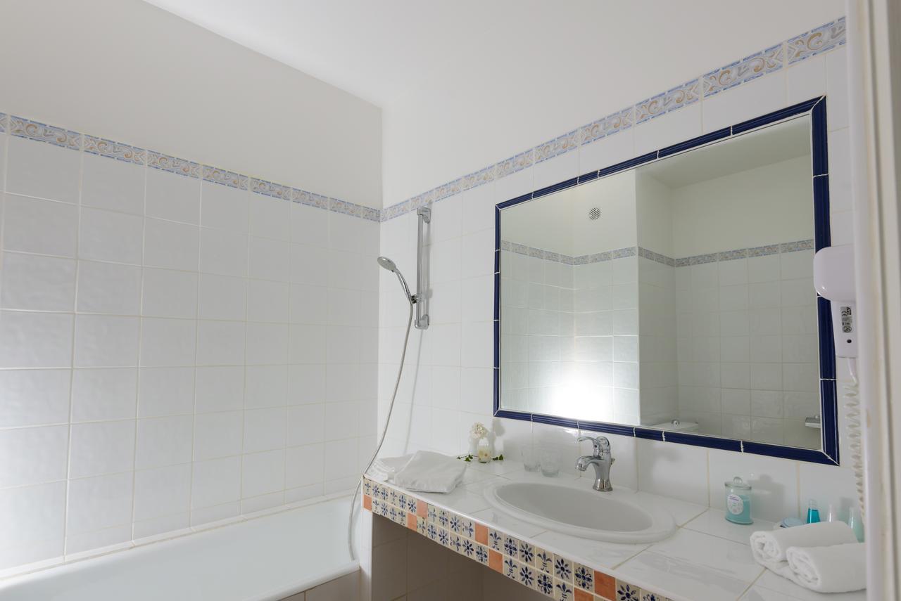 Double or Twin Room Mountain View