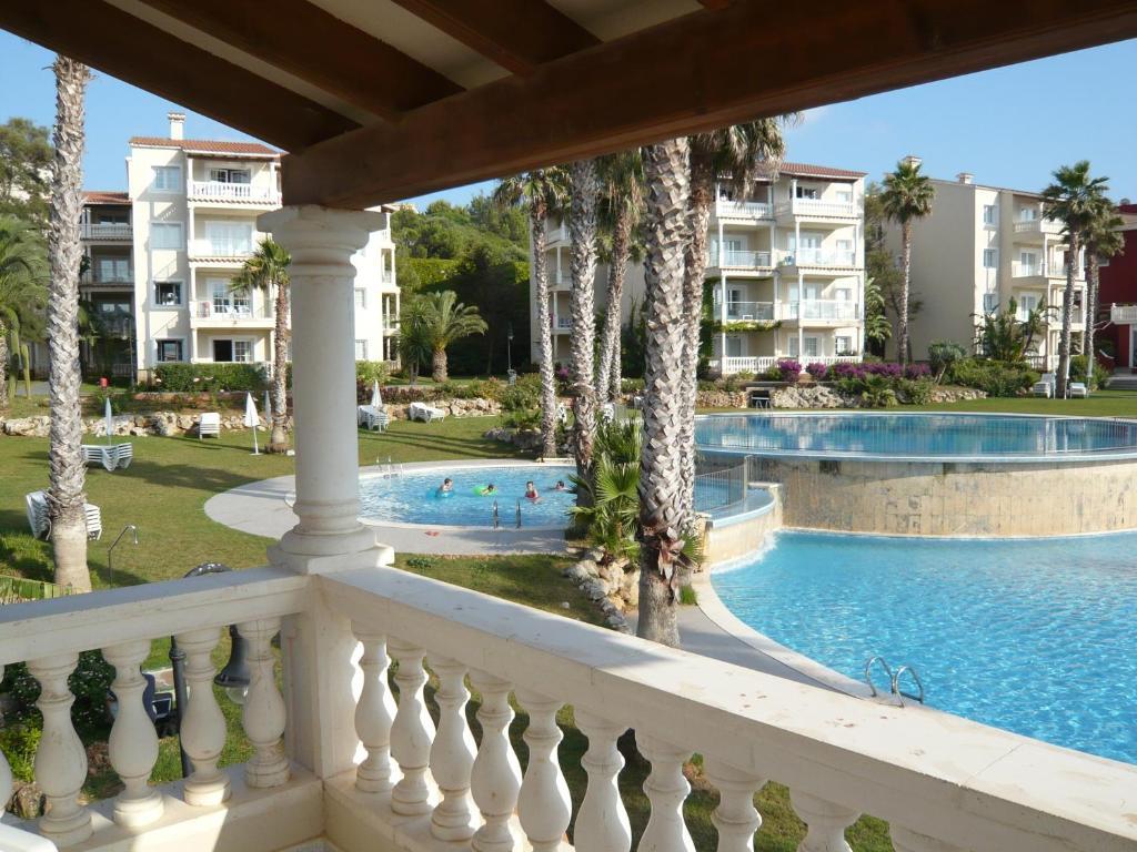 One-Bedroom Apartment (2 Adults + 2 Children),62152099:JPEG