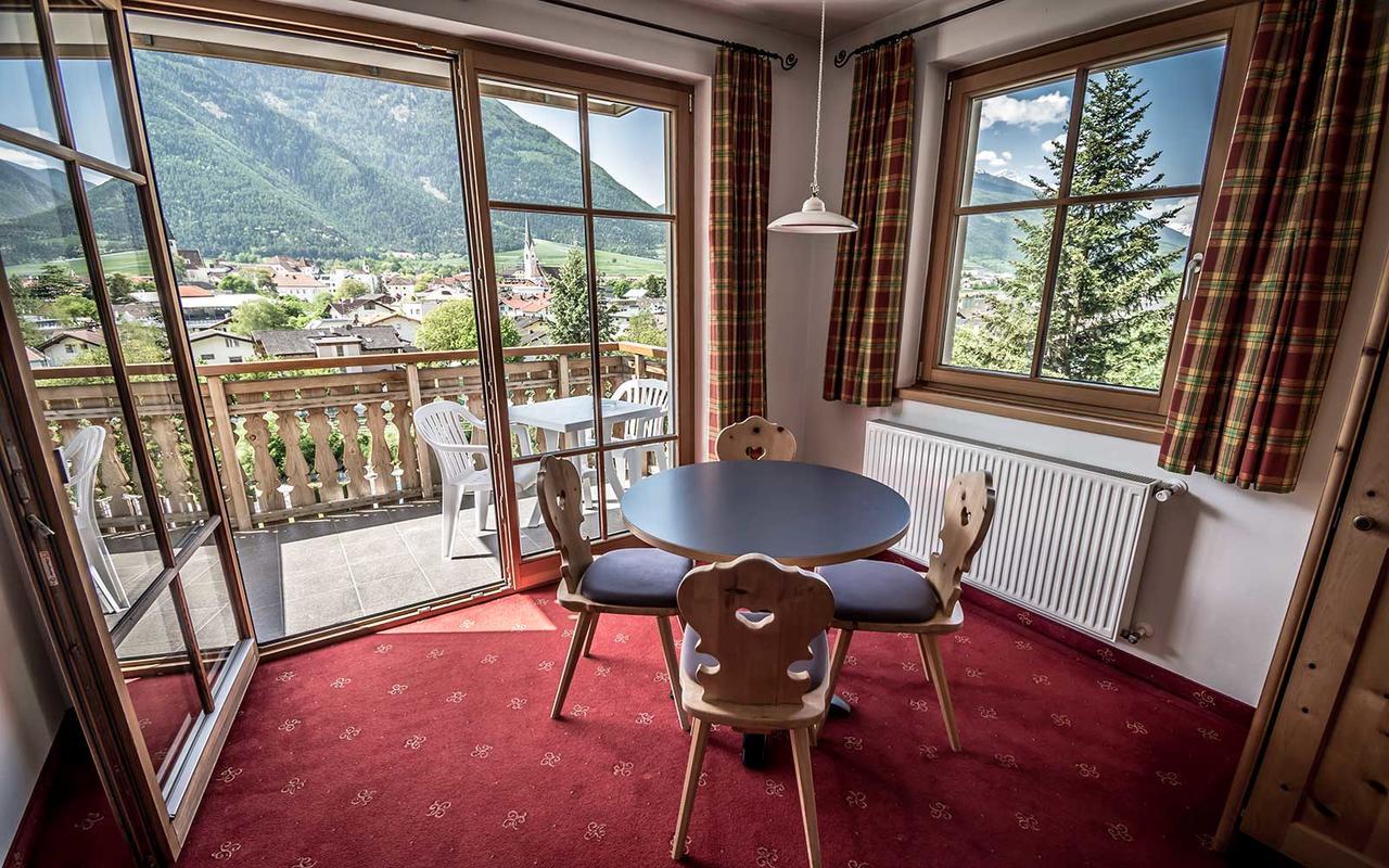 Superior Double Room King-Size Bed Balcony