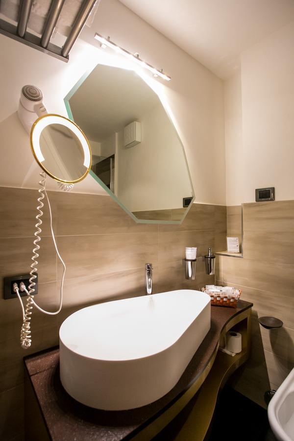 Standard Triple Room,669676914:JPEG