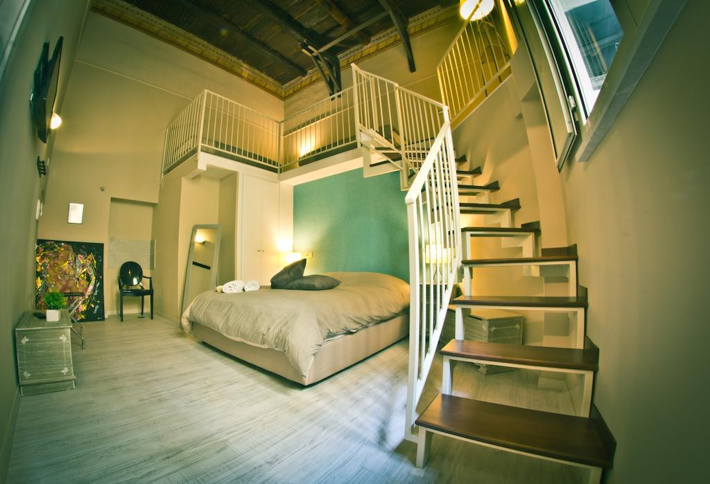 Quadruple Room Split Level,67038040:JPEG
