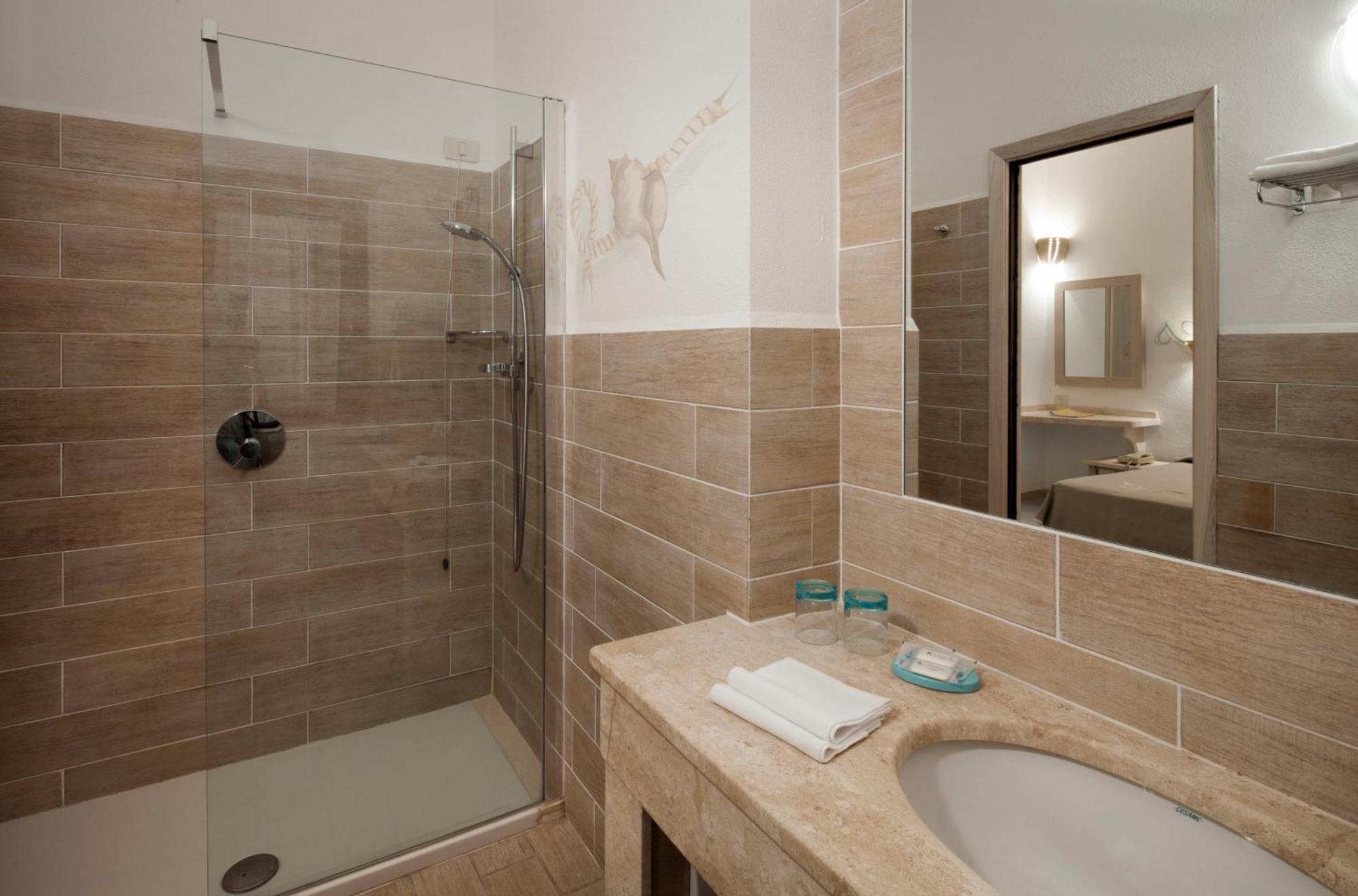 Chambre Double ou Lits Jumeaux Économique