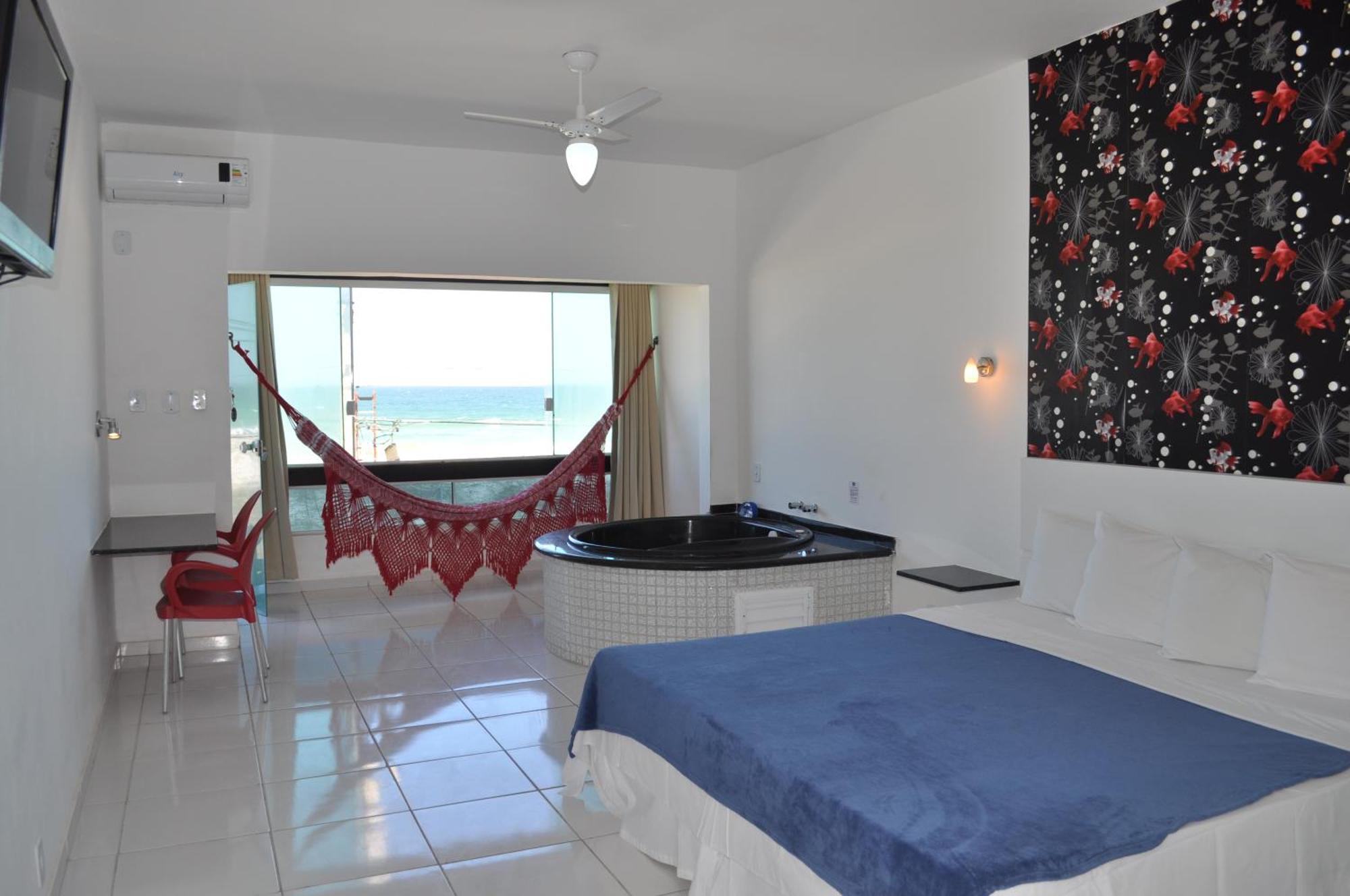 Deluxe Room with Ocean View and Hot Tub,688026939:JPEG