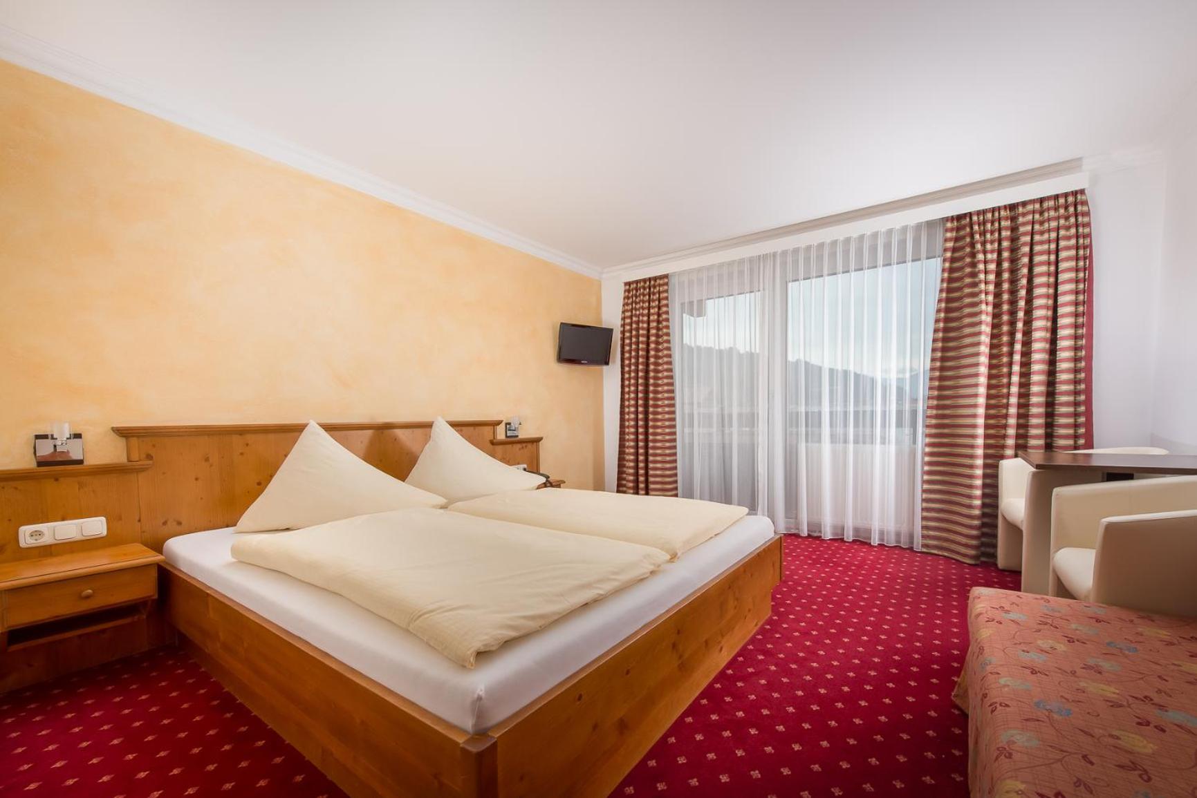 Double Room Balcony,688252566:JPEG