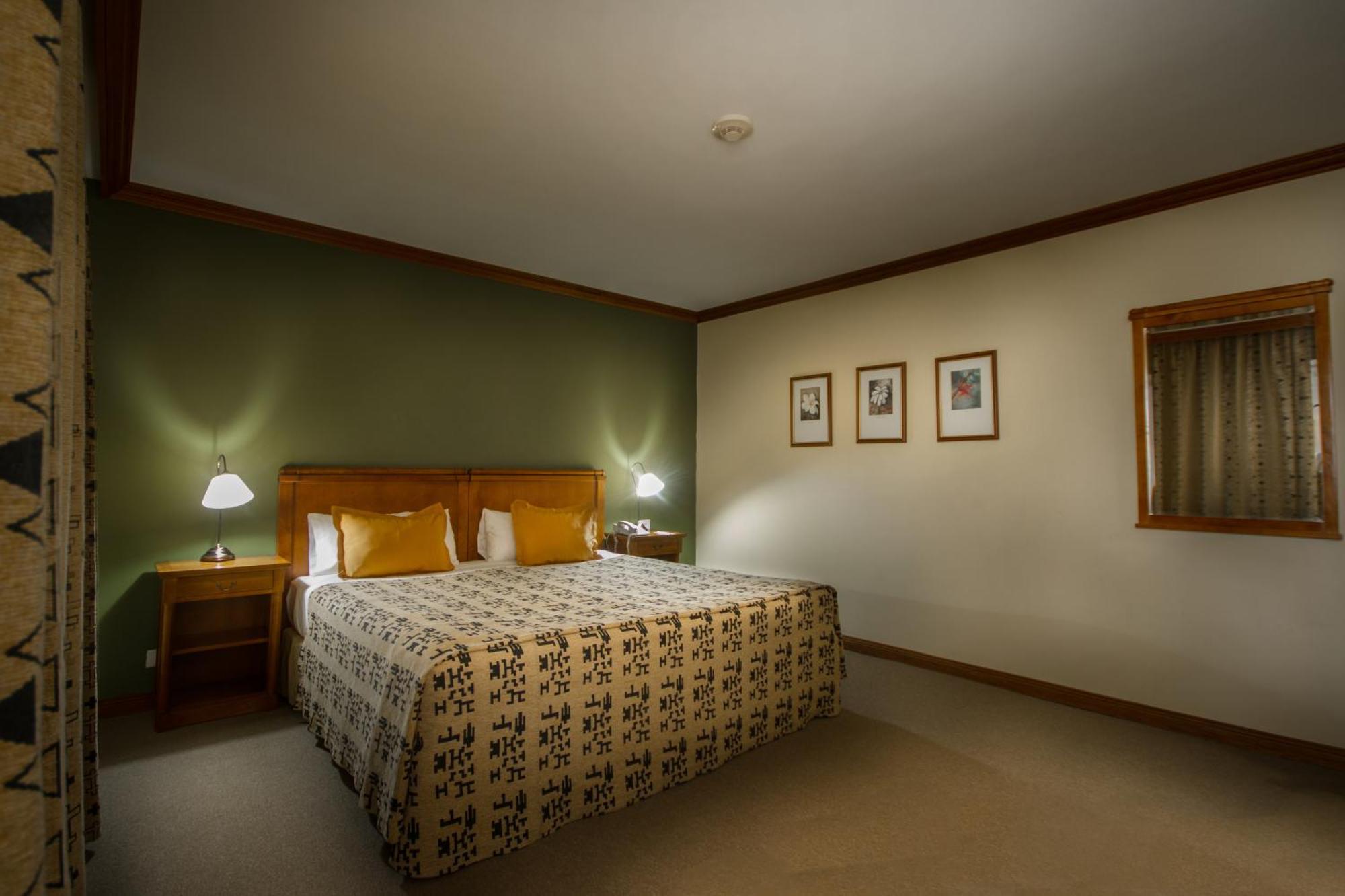 Quarto Standard com Cama de Casal ou 2 de Solteiro