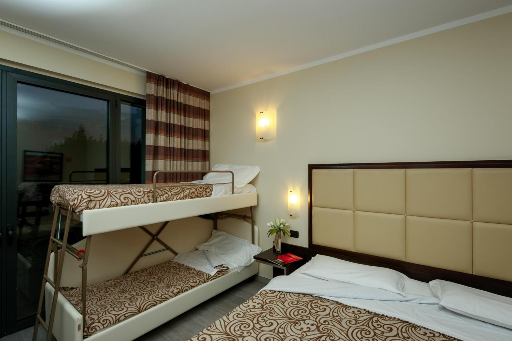 Quadruple Room Balcony or Terrace