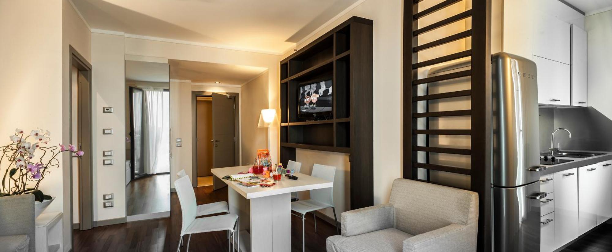 Two-Bedroom Apartment Balcony,1274529532:JPEG