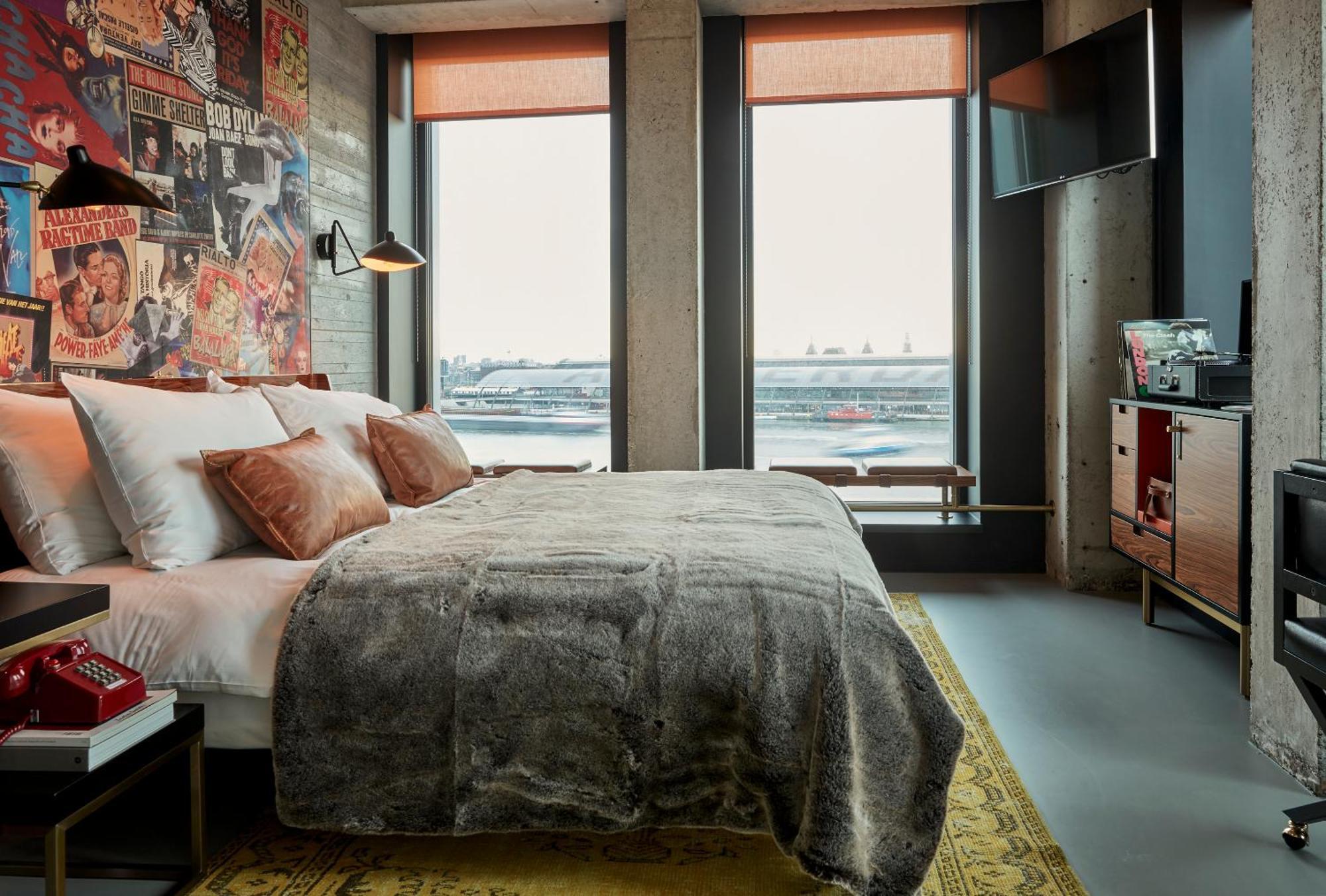 Habitación Esquinera Deluxe con vistas a la ciudad