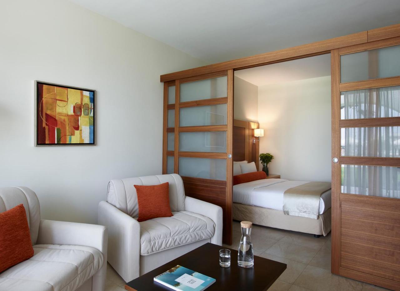 Superior Double Room Pool View