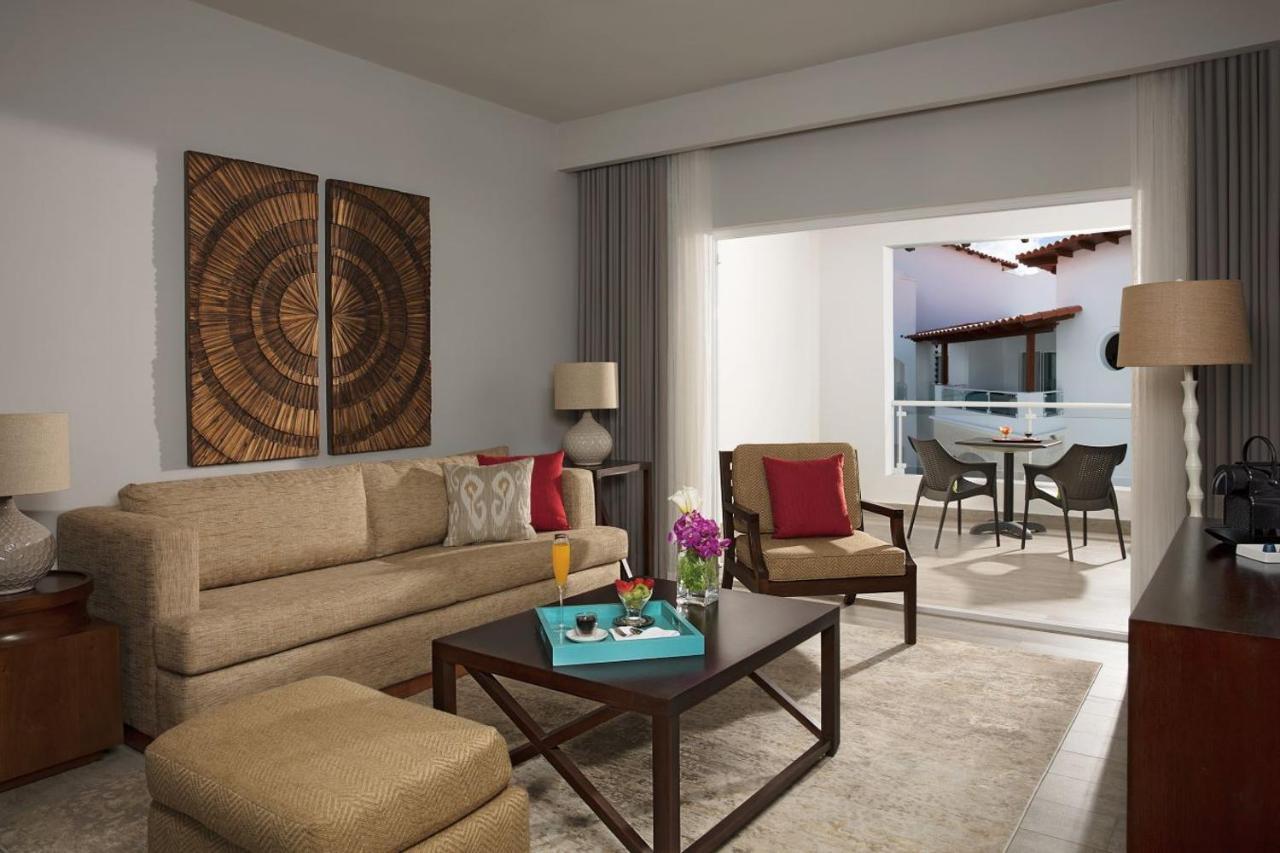 Preferred Club Suite Tropical View Double Beds