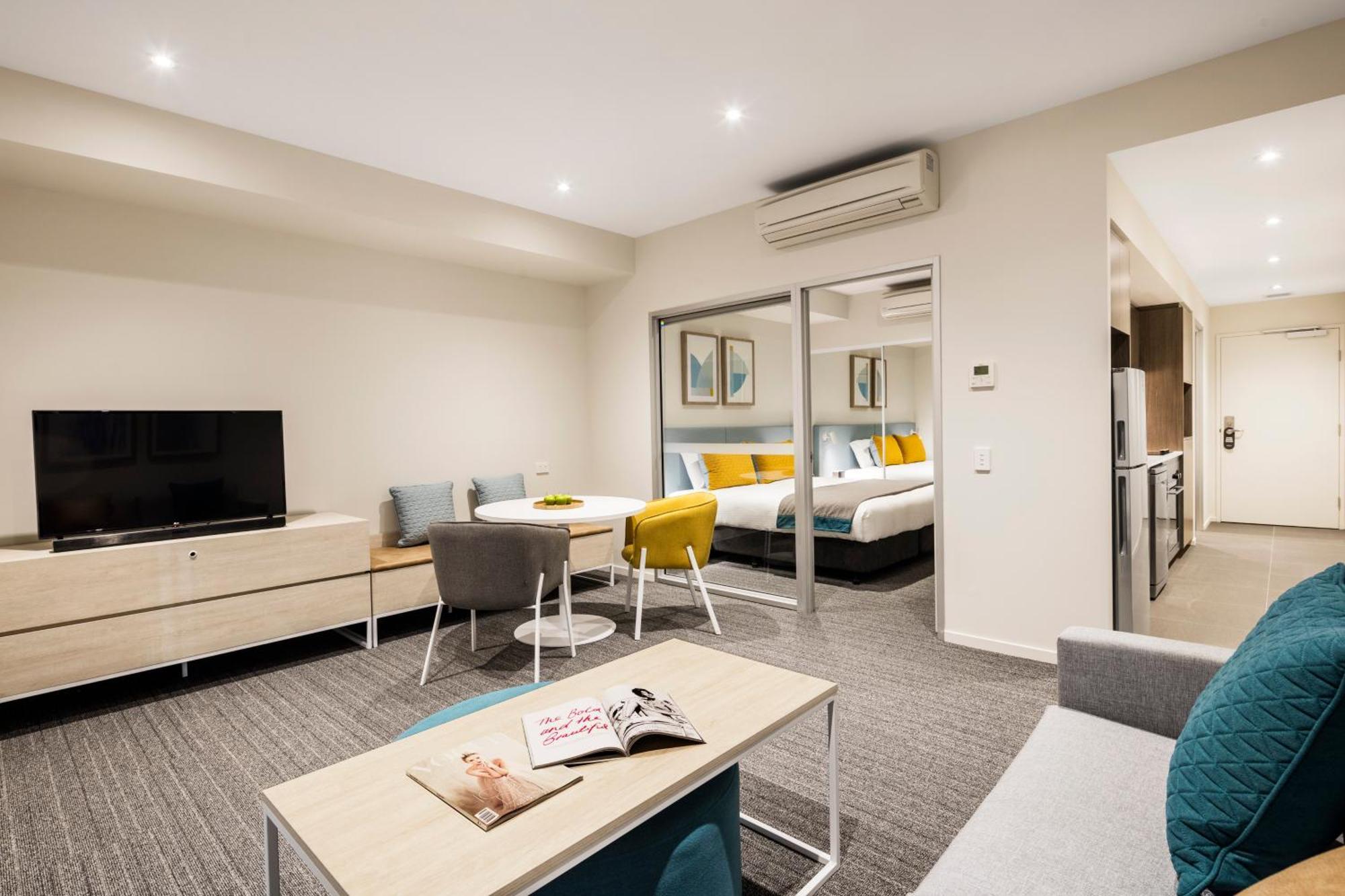 One-Bedroom Apartment,825715091:JPEG