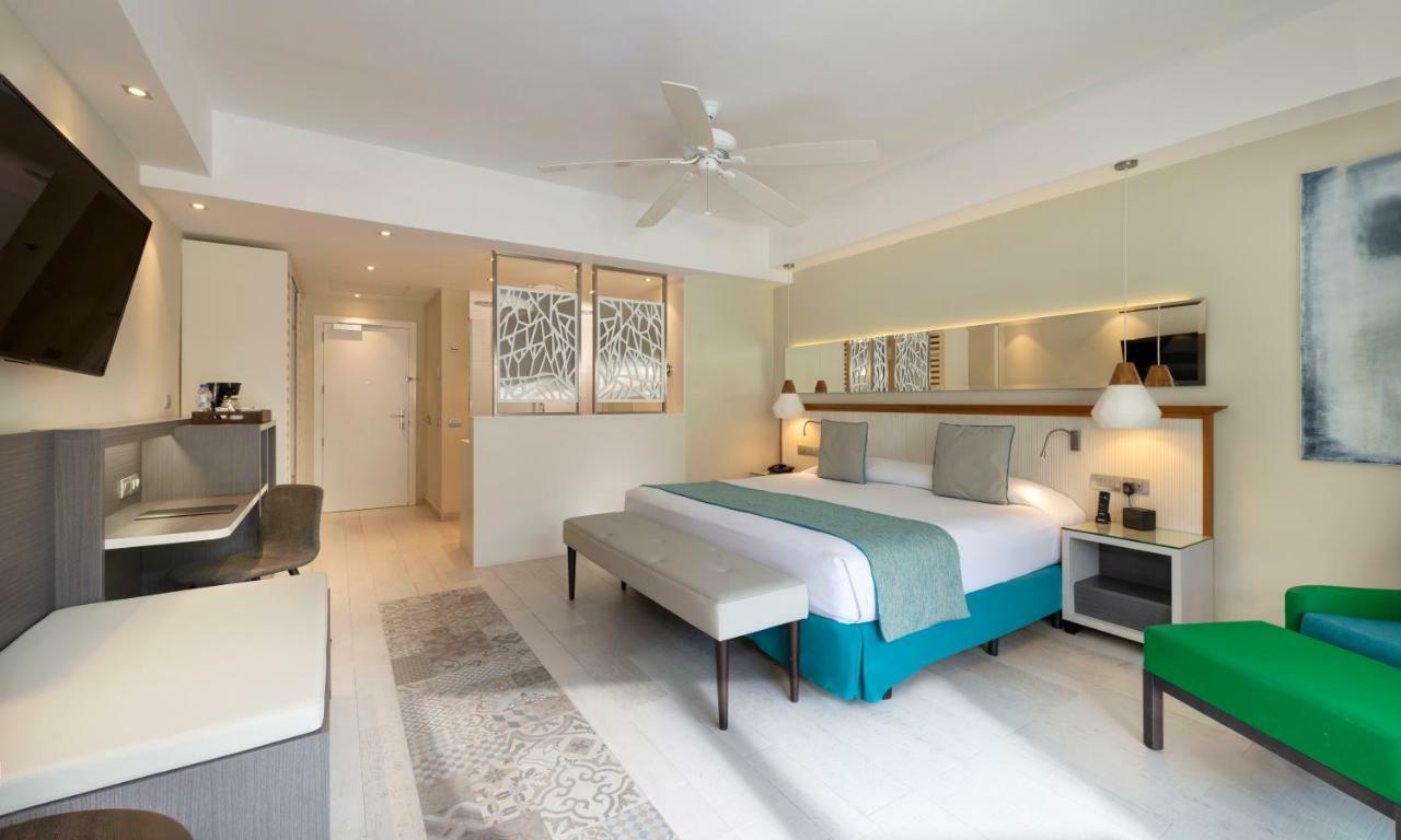 Superior Room,631287069:JPEG