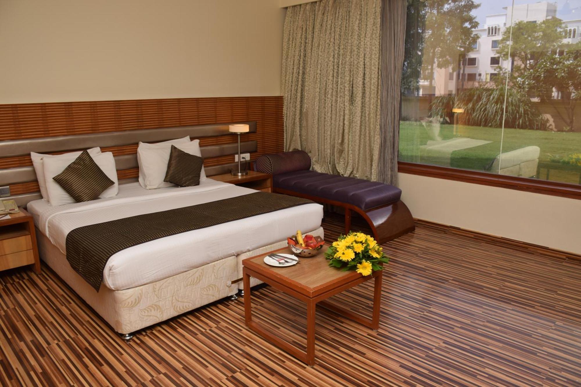 Quadruple Room with Garden View - Complimentary Shuttle Pickup and Drop to Sai Baba Temple (Gate 2)