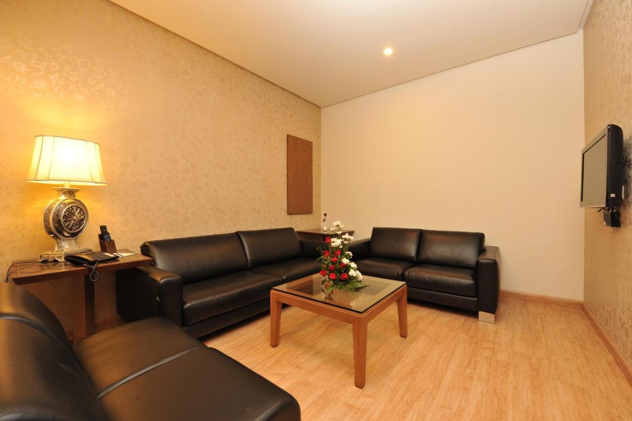 Deluxe Suite