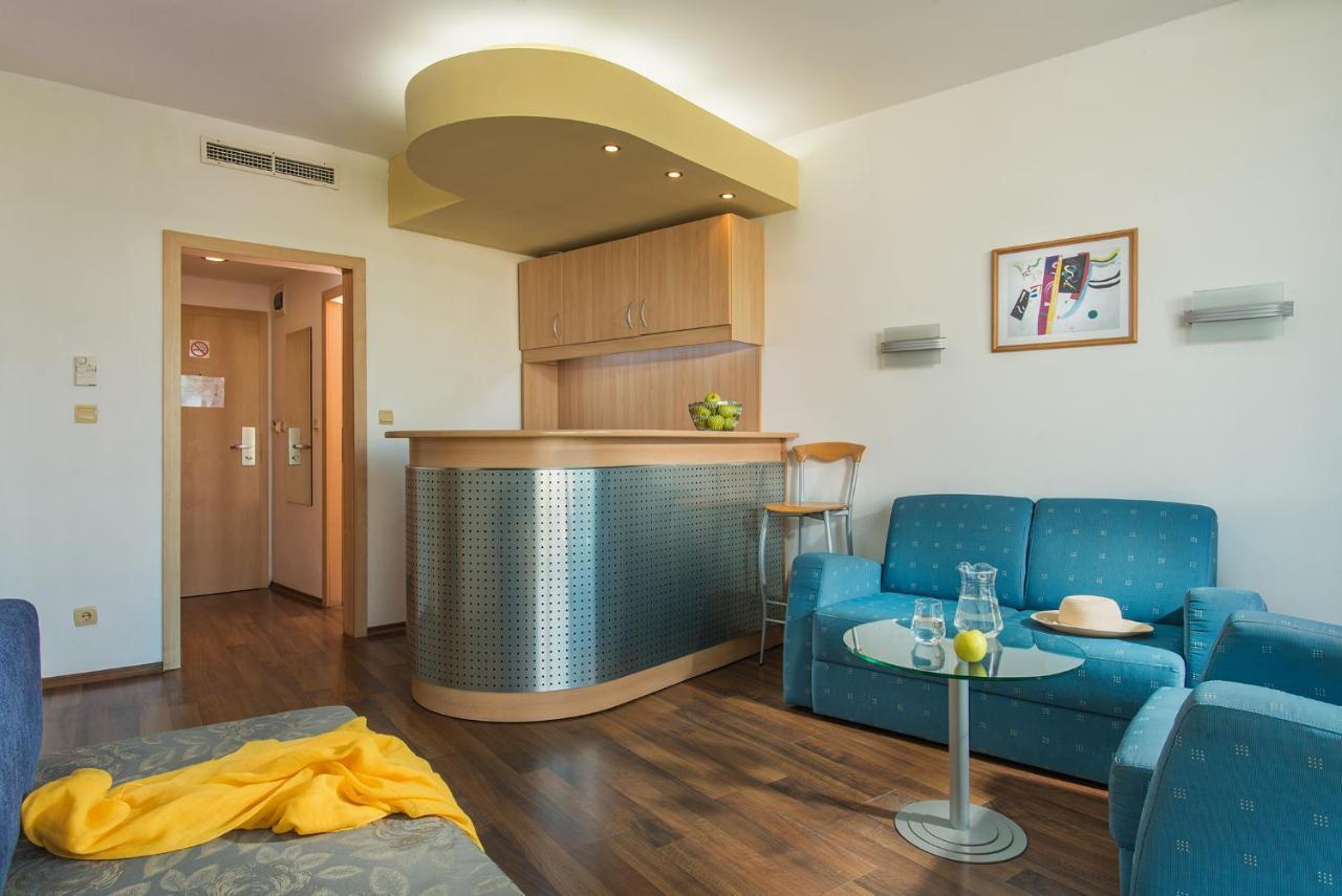 One-Bedroom Apartment Balcony