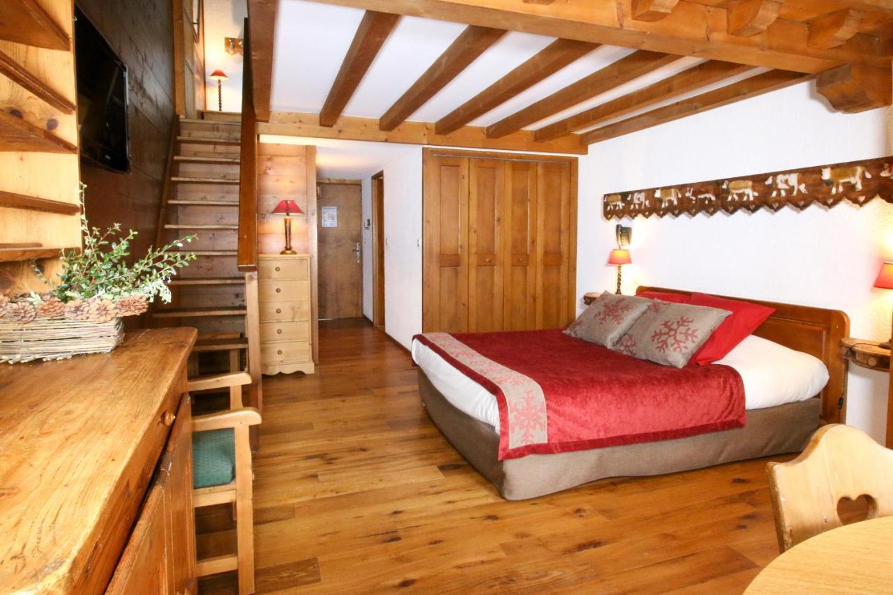 Duplex Apartment,1642965640:JPEG