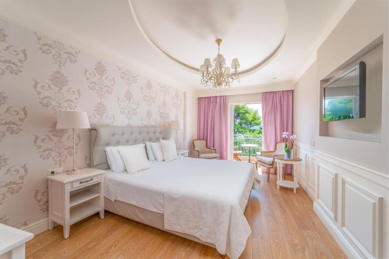 Superior Double or Twin Room Sea View