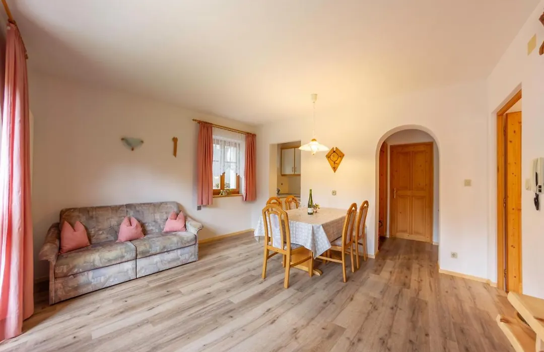 Hotel Garni Angerer-1
