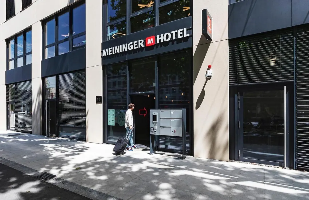 Meininger Hotel Geneve Centre Charmilles-1
