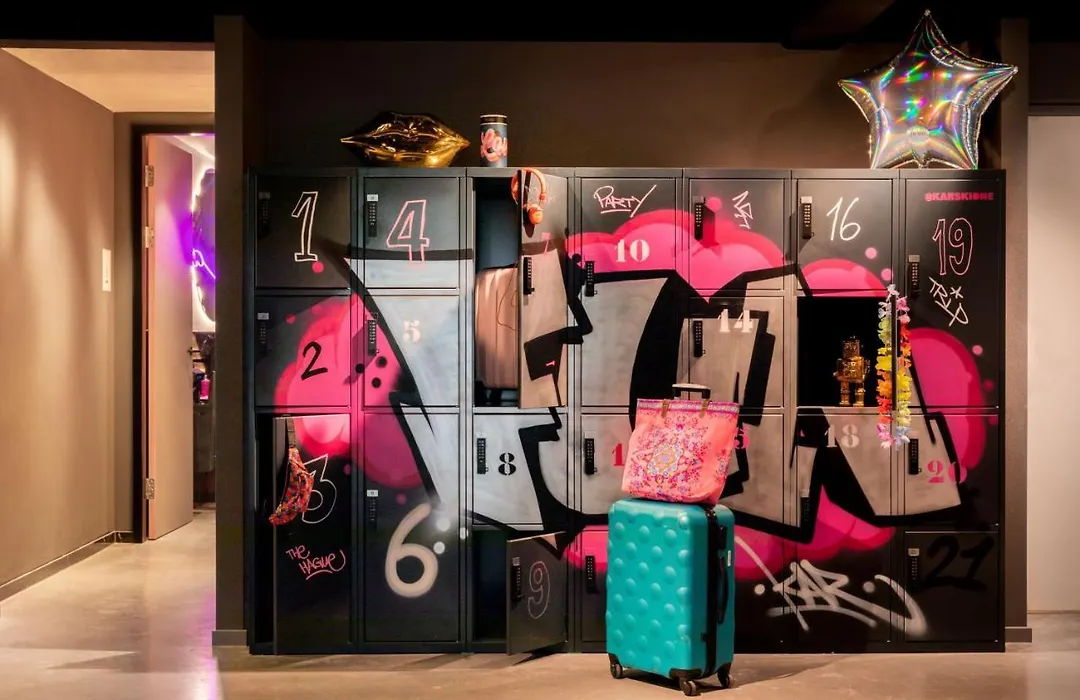 Moxy The Hague-1
