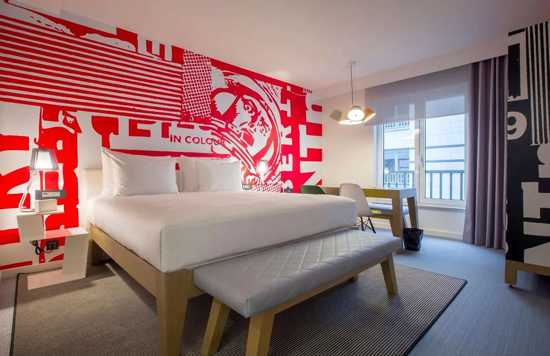 Radisson Red Brussels-1