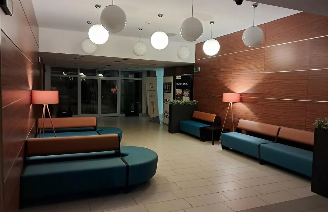 Hotel Kolna - Darmowy Parking, Basen W Cenie-1
