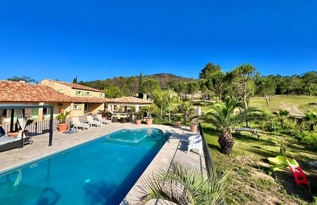 Villa La Source 83 - Room Close To St Tropez-1