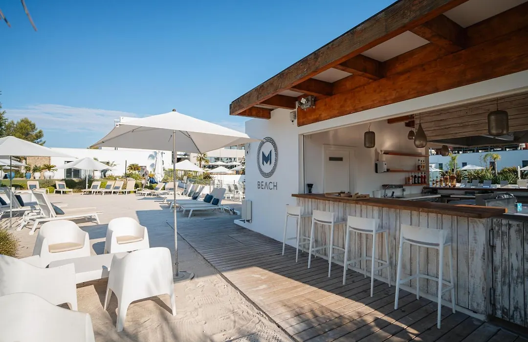 Mouratoglou Hotel&Resort-1