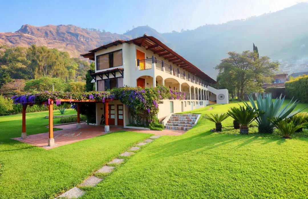 Villa Santa Catarina-1